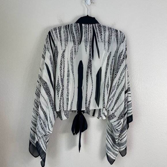 Rose+Olive Womens Medium Kimono Cardigan Shrug Top Tie Front - Picture 11 of 11